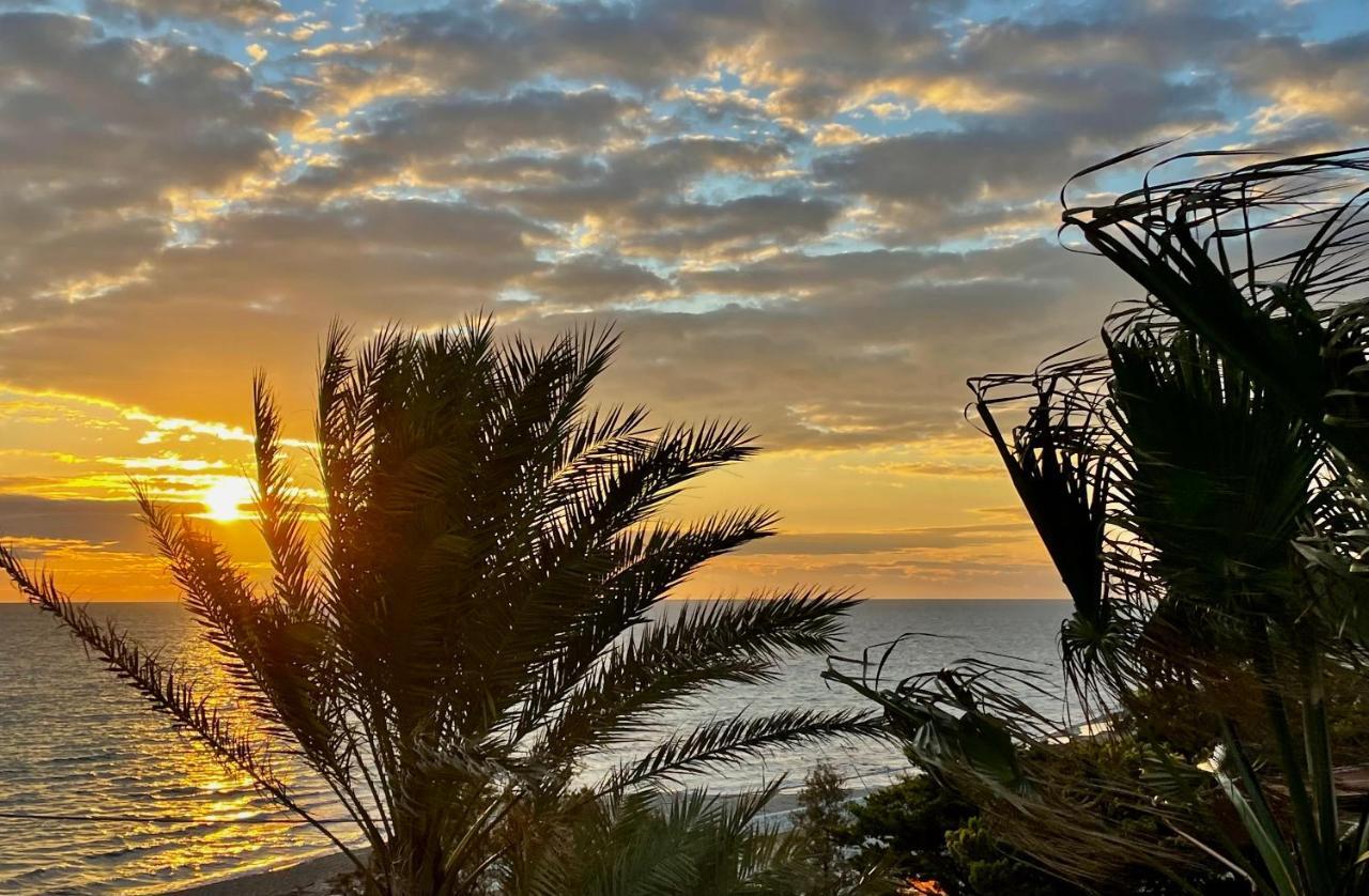 Playa Paraiso มารีนา ดี ลิซซาโน ภายนอก รูปภาพ